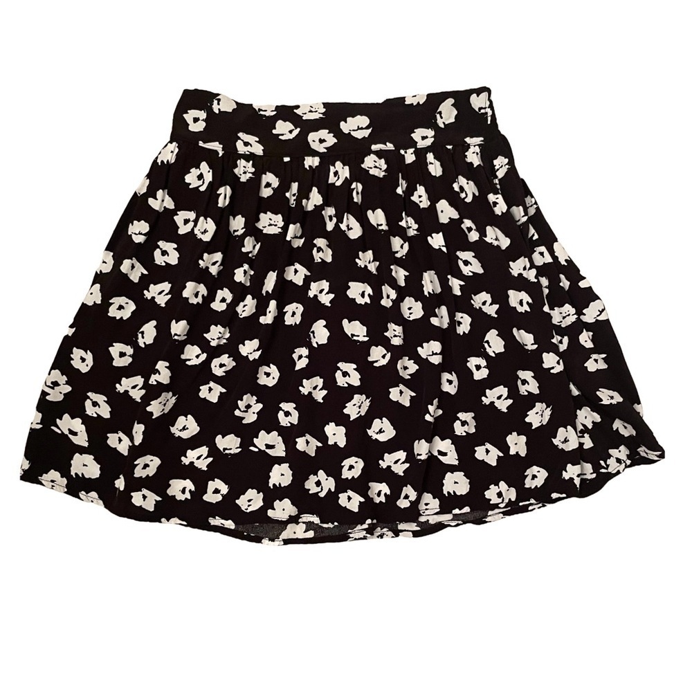 Garage Mini Skater Skirt Black & White Pleated with Side Pockets Lightweight M